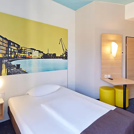 Otel Hafen 3*