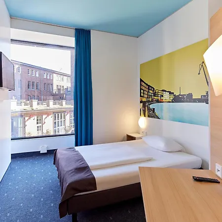 Otel Hafen