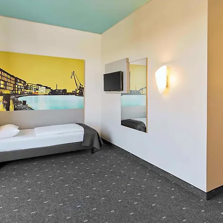 Hotel Hafen 3*